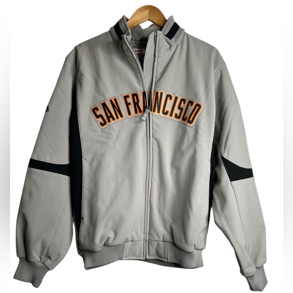 Majestic Men’s Gray San Francisco Giants Bomber Jacket – Black Accents